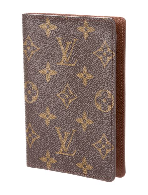 louis vuitton passport|louis vuitton passport holder monogram.